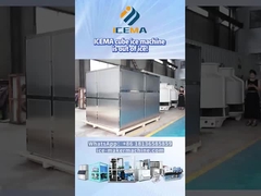 máquina de hielo en cubos en deshielo