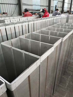 Máquina de moldeo de bloques de hielo para refrigerador con forma de máquina Brind de 5T