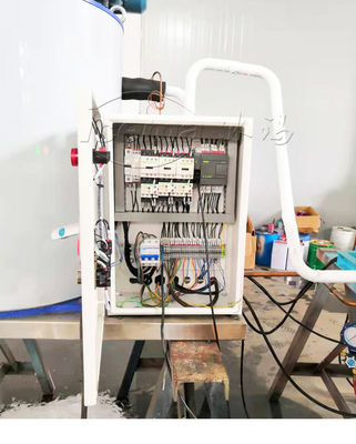 Máquina de hielo en escamas de agua de mar comercial de 1 tonelada 400 kg 380 V