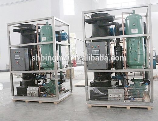 Máquina de hielo de tubo de acero inoxidable profesional de 25 toneladas para aplicaciones industriales