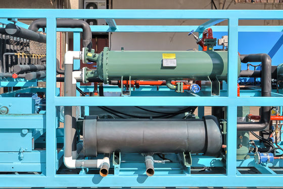 Aire / agua de refrigeración 20 toneladas Bloque de hielo máquina de fabricación de hielo industrial a medida 85.5KW