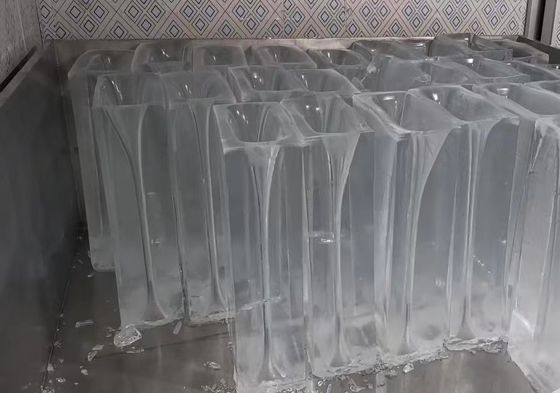 Máquina para hacer hielo industrial 10T/24H con enfriamiento directo y refrigerante R404A/R22